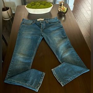 👖: Topman men’s skinny stretch blue denim jeans